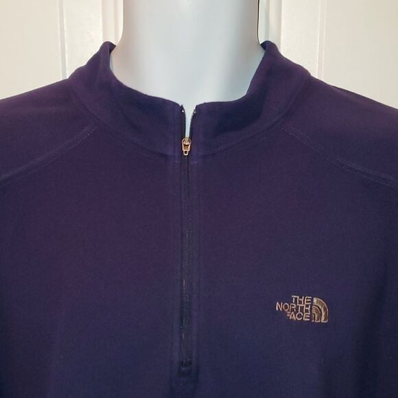 The North Face 1/4 Zip Pullover L - Picture 2 of 4
